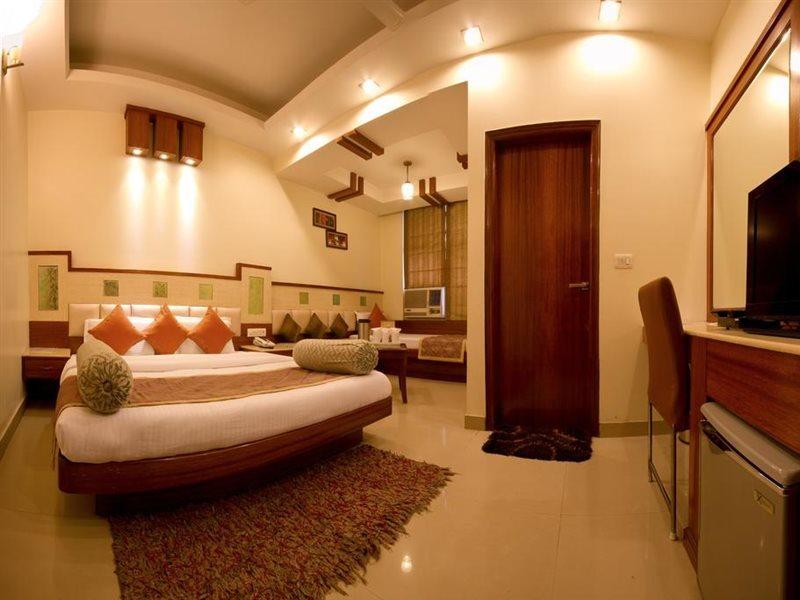 Hotel Aster Inn New Delhi Luaran gambar