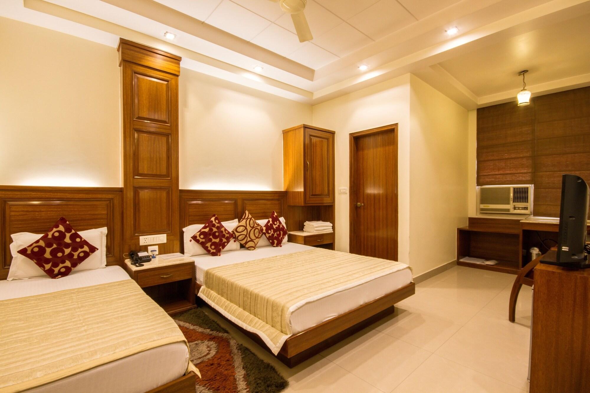 Hotel Aster Inn New Delhi Luaran gambar