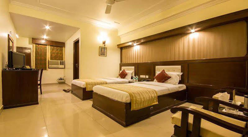 Hotel Aster Inn New Delhi Luaran gambar